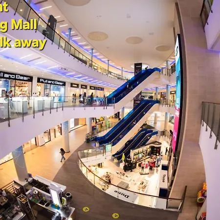 V86 - Agatha - Near The Sea *