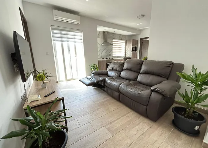 V86 - Agatha - Near The Sea Apartman Sliema